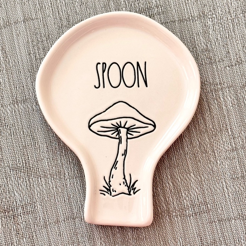 Rae Dunn SPOON Rest Mushroom Design Ceramic Spoon Rest With No Handle NEW!!